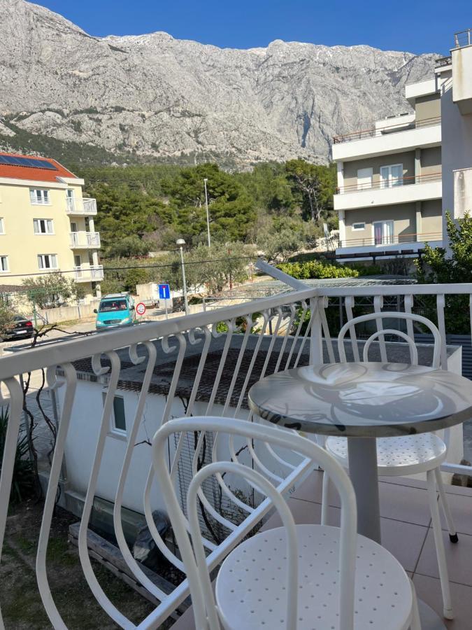 Apartments Jurisic Baška Voda Extérieur photo