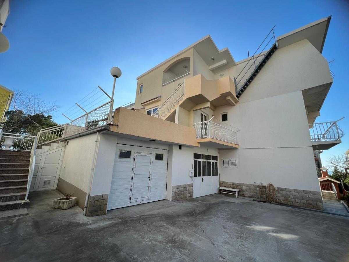 Apartments Jurisic Baška Voda Extérieur photo