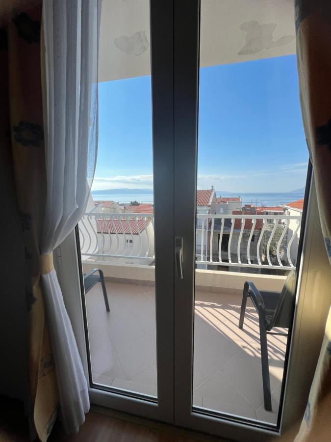 Apartments Jurisic Baška Voda Extérieur photo