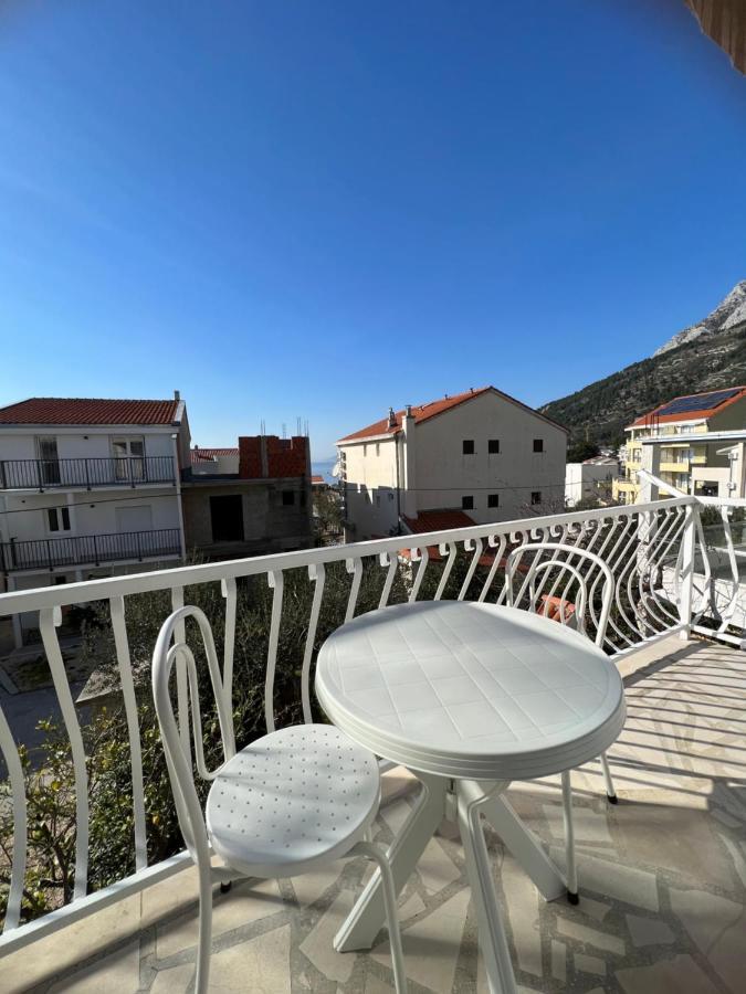 Apartments Jurisic Baška Voda Extérieur photo