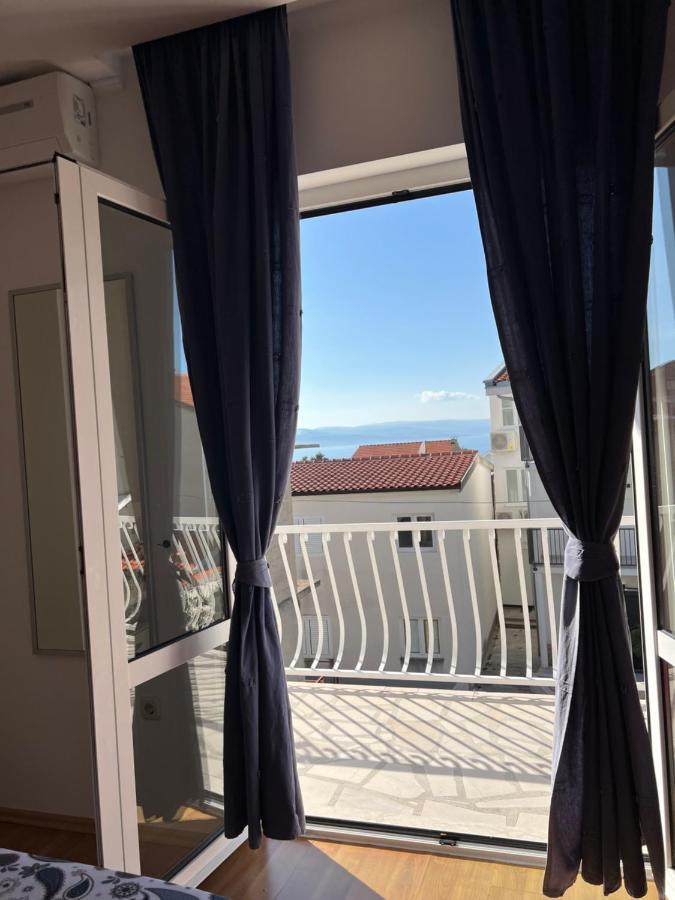 Apartments Jurisic Baška Voda Extérieur photo